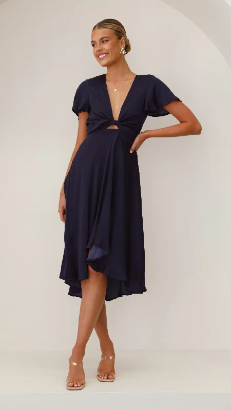 Midi dresses with ribbed textures for a unique and tactile appearance Sunny Daze Dress - Navy Midi dresses with ribbed textures for a unique and tactile appearance Sunny Daze Dress - Navy