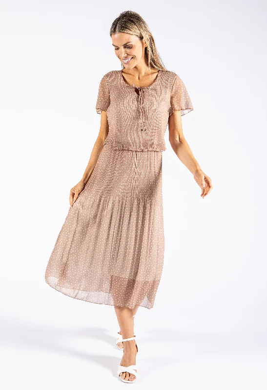 High - low midi dresses with geometric patterns for a modern party Tie Neck Polka Dot Plisse Dress High - low midi dresses with geometric patterns for a modern party Tie Neck Polka Dot Plisse Dress