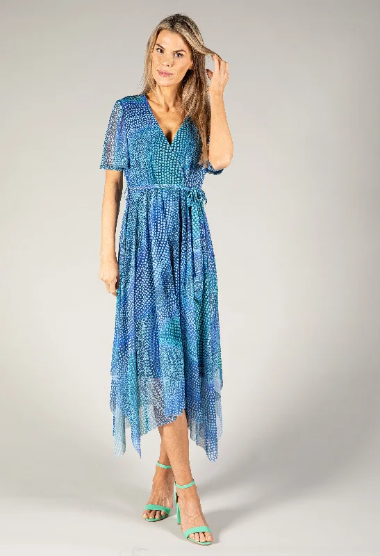 Midi dresses with satin - finish fabrics for a luxurious feel Snake Print Faux Wrap Dress Midi dresses with satin - finish fabrics for a luxurious feel Snake Print Faux Wrap Dress