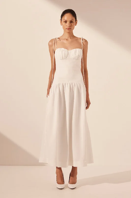 Ball Gown Women Dress with a Full Skirt for a Princess - like LookBLANC GATHERED MIDI DRESS