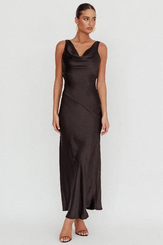 Ruffled Women Dress with Multiple Layers for a Playful and Girly StyleCassiopeia Open Back Maxi Dress Black Ruffled Women Dress with Multiple Layers for a Playful and Girly StyleCassiopeia Open Back Maxi Dress Black