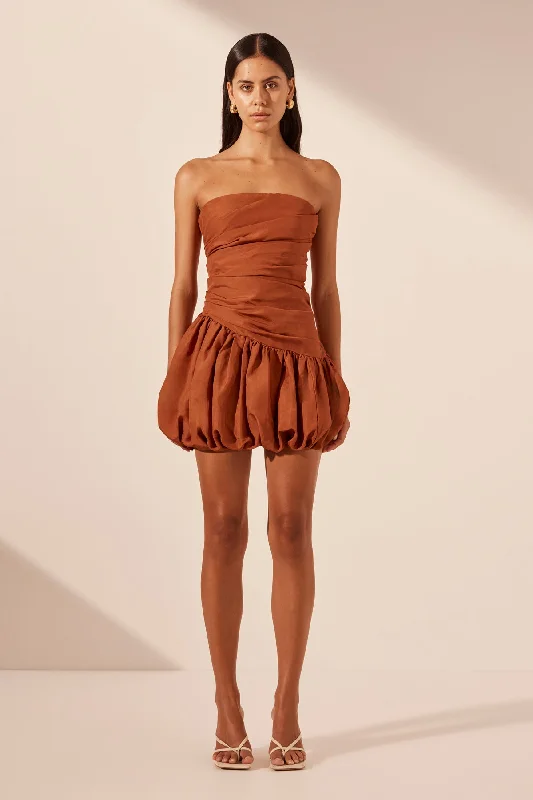 Empire Waist Women Dress to Accentuate the Bust and Conceal the WaistCELESTE STRAPLESS BUBBLE MINI DRESS - RUST Empire Waist Women Dress to Accentuate the Bust and Conceal the WaistCELESTE STRAPLESS BUBBLE MINI DRESS - RUST
