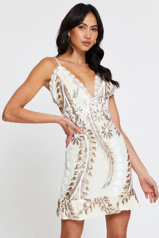 Sleeveless Women Dress in Bright Colors for Summer PartiesMetallic Cocktail Party Dress Mini Sleeveless Women Dress in Bright Colors for Summer PartiesMetallic Cocktail Party Dress Mini