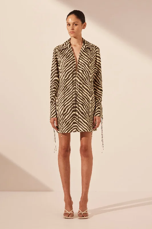 Backless Women Dress for a Sexy and Alluring Look at Evening EventsSANA SILK SHIRT TIE MINI DRESS Backless Women Dress for a Sexy and Alluring Look at Evening EventsSANA SILK SHIRT TIE MINI DRESS