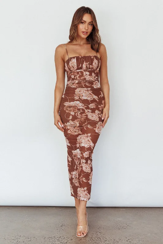 Empire Waist Women Dress to Accentuate the Bust and Conceal the WaistZosia Ruched Maxi Dress Floral Coffee Empire Waist Women Dress to Accentuate the Bust and Conceal the WaistZosia Ruched Maxi Dress Floral Coffee