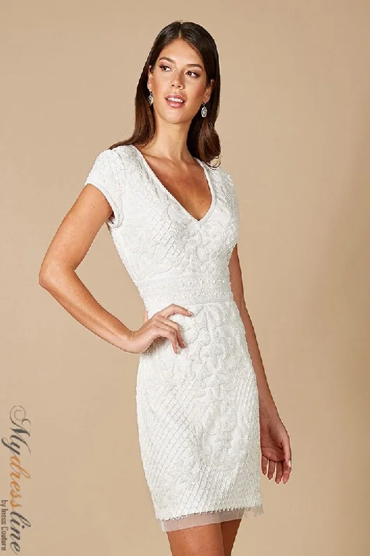 Printed Abstract Women Dress for a Modern and Artistic Appeal Printed Abstract Women Dress for a Modern and Artistic Appeal Lara 51051 Printed Abstract Women Dress for a Modern and Artistic Appeal Printed Abstract Women Dress for a Modern and Artistic Appeal Lara 51051
