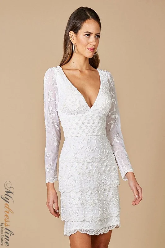 Maxi Women Dress with Floral Print for a Bohemian Vibe Maxi Women Dress with Floral Print for a Bohemian Vibe Lara 51062 Maxi Women Dress with Floral Print for a Bohemian Vibe Maxi Women Dress with Floral Print for a Bohemian Vibe Lara 51062