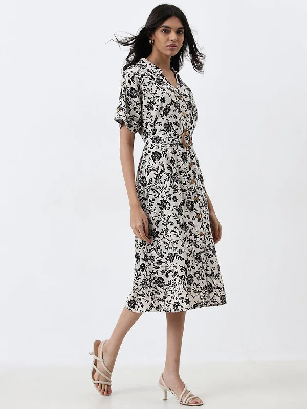 Sheath Women Dress with a Tailored Fit for a Professional Look Sheath Women Dress with a Tailored Fit for a Professional Look LOV Beige Floral Design Shirt Dress Sheath Women Dress with a Tailored Fit for a Professional Look Sheath Women Dress with a Tailored Fit for a Professional Look LOV Beige Floral Design Shirt Dress