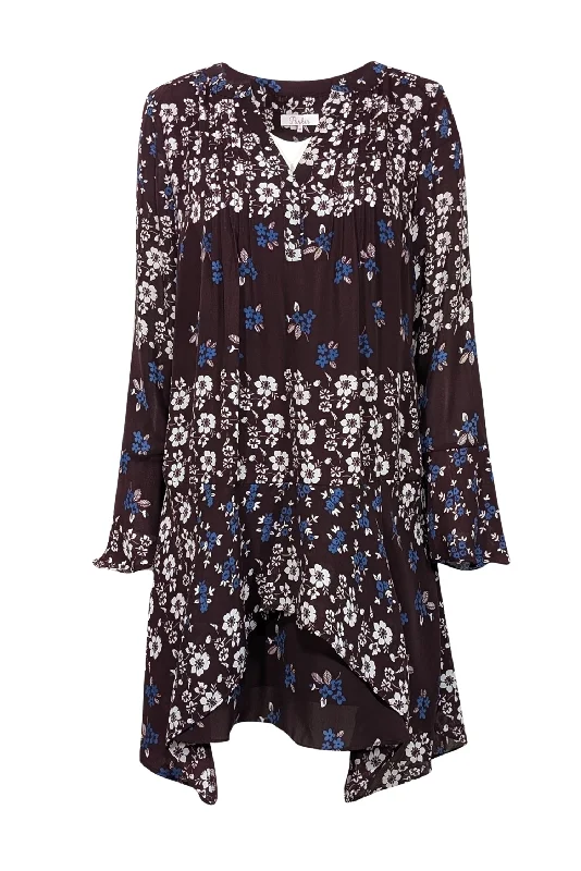 Halter Neck Women Dress to Show Off the Shoulders and Neckline Halter Neck Women Dress to Show Off the Shoulders and Neckline Parker - Maroon w/ White & Blue Floral Print Bell Sleeve Dress Sz M Halter Neck Women Dress to Show Off the Shoulders and Neckline Halter Neck Women Dress to Show Off the Shoulders and Neckline Parker - Maroon w/ White & Blue Floral Print Bell Sleeve Dress Sz M
