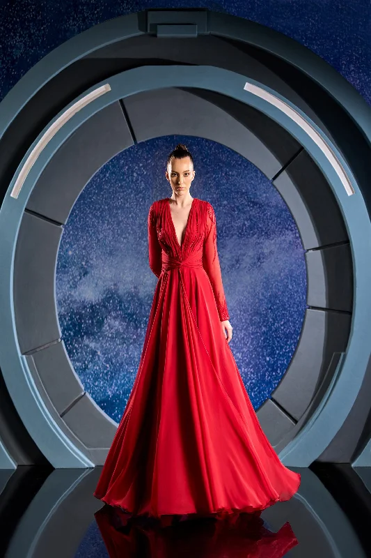 Pleated Women Dress with a Timeless and Elegant Texture Pleated Women Dress with a Timeless and Elegant Texture Reverie Couture FW115 Pleated Women Dress with a Timeless and Elegant Texture Pleated Women Dress with a Timeless and Elegant Texture Reverie Couture FW115