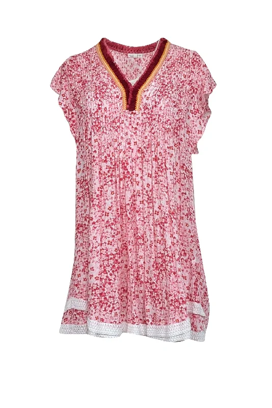 Maxi Women Dress with Floral Print for a Bohemian Vibe Maxi Women Dress with Floral Print for a Bohemian Vibe Poupette St Barth - White, Red, & Pink Floral Print Lace Trimmed Dress Sz L Maxi Women Dress with Floral Print for a Bohemian Vibe Maxi Women Dress with Floral Print for a Bohemian Vibe Poupette St Barth - White, Red, & Pink Floral Print Lace Trimmed Dress Sz L