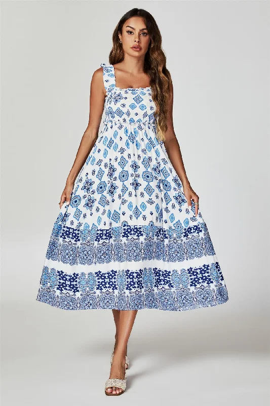 Maxi dresses with side slits for a touch of allureBlue Border Print Hem Detail Tiered Maxi Dress In White Maxi dresses with side slits for a touch of allureBlue Border Print Hem Detail Tiered Maxi Dress In White
