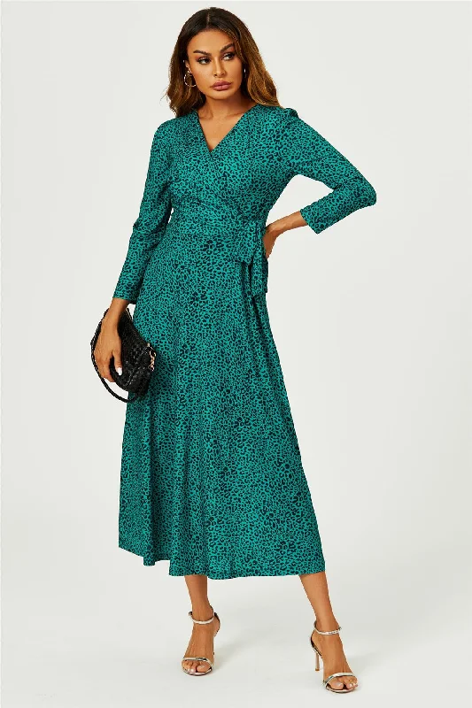 Maxi dresses with an empire waist for a flattering fit on all body typesGreen Leopard Print Wrap Top Midaxi Dress Maxi dresses with an empire waist for a flattering fit on all body typesGreen Leopard Print Wrap Top Midaxi Dress