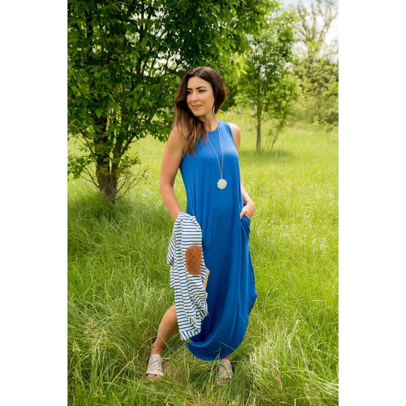 Ruffled maxi dresses with a tiered skirt for added volumeKeyhole Back Maxi