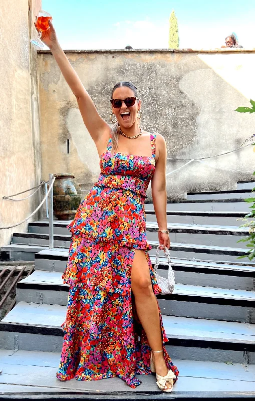 Cotton maxi dresses for a comfortable and everyday - wear optionLady Corset Dress ~ Garden Glow Luxe Cotton maxi dresses for a comfortable and everyday - wear optionLady Corset Dress ~ Garden Glow Luxe