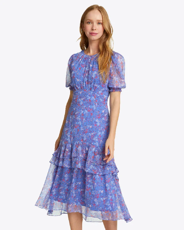 Midi dresses with side slits for a sexy and elegant appearanceAshley Midi Dress in Garden Posy Midi dresses with side slits for a sexy and elegant appearanceAshley Midi Dress in Garden Posy