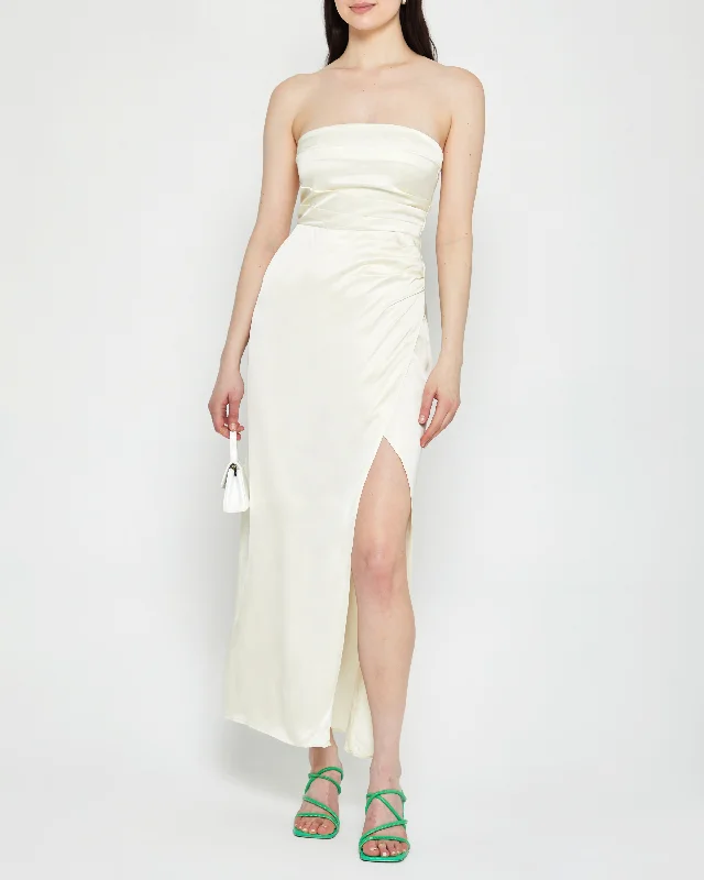 Maxi - inspired midi dresses with flowing fabrics for a beachy vibeEl Dress