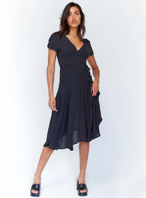 Sheath midi dresses with beaded embellishments for a formal occasionFelleni Midi Dress Black Sheath midi dresses with beaded embellishments for a formal occasionFelleni Midi Dress Black