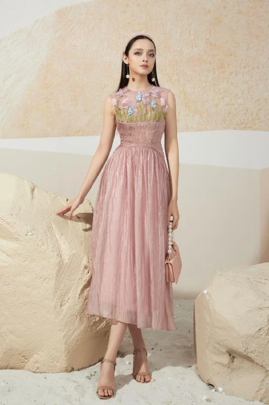 Midi dresses with gathered skirts for a full and flowing silhouetteJennifer A-line Sleeveless Silk Midi Dress Midi dresses with gathered skirts for a full and flowing silhouetteJennifer A-line Sleeveless Silk Midi Dress