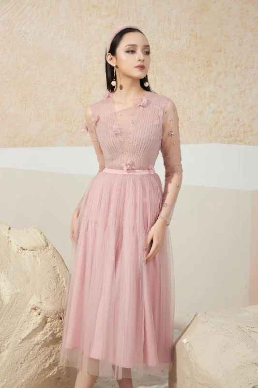 Midi dresses with ruched sleeves for a more fitted and stylish arm lookSchwim Gathered Long Sleeved Mesh Sheer Midi Dress Midi dresses with ruched sleeves for a more fitted and stylish arm lookSchwim Gathered Long Sleeved Mesh Sheer Midi Dress