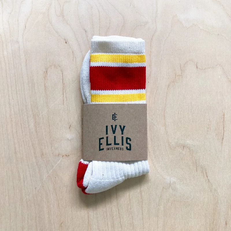 Men's Denim Vest with a Faux Leather Trim for an Urban and Cool StyleMENS IVY ELLIS SOCKS DAWSON Men's Denim Vest with a Faux Leather Trim for an Urban and Cool StyleMENS IVY ELLIS SOCKS DAWSON