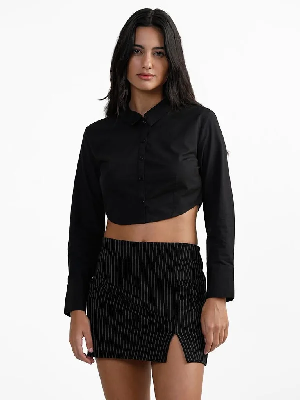 Women's pants for beach parties Straight - leg women jeans with a classic and timeless appeal Nuon Black Cotton Crop Fit Shirt Women's pants for beach parties Straight - leg women jeans with a classic and timeless appeal Nuon Black Cotton Crop Fit Shirt