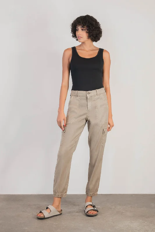 Women's elastic - waist lounge pants Acid - wash women jeans with a retro finish Sadie Cargo Women's elastic - waist lounge pants Acid - wash women jeans with a retro finish Sadie Cargo