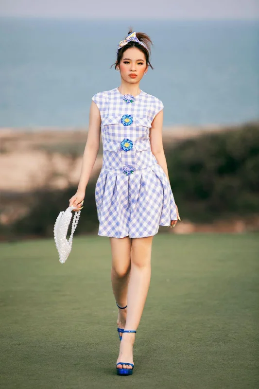 Mini dresses with bow accents for a sweet lookCataleya Drop Waist Flap Pocket Brocade Mini Dress Mini dresses with bow accents for a sweet lookCataleya Drop Waist Flap Pocket Brocade Mini Dress