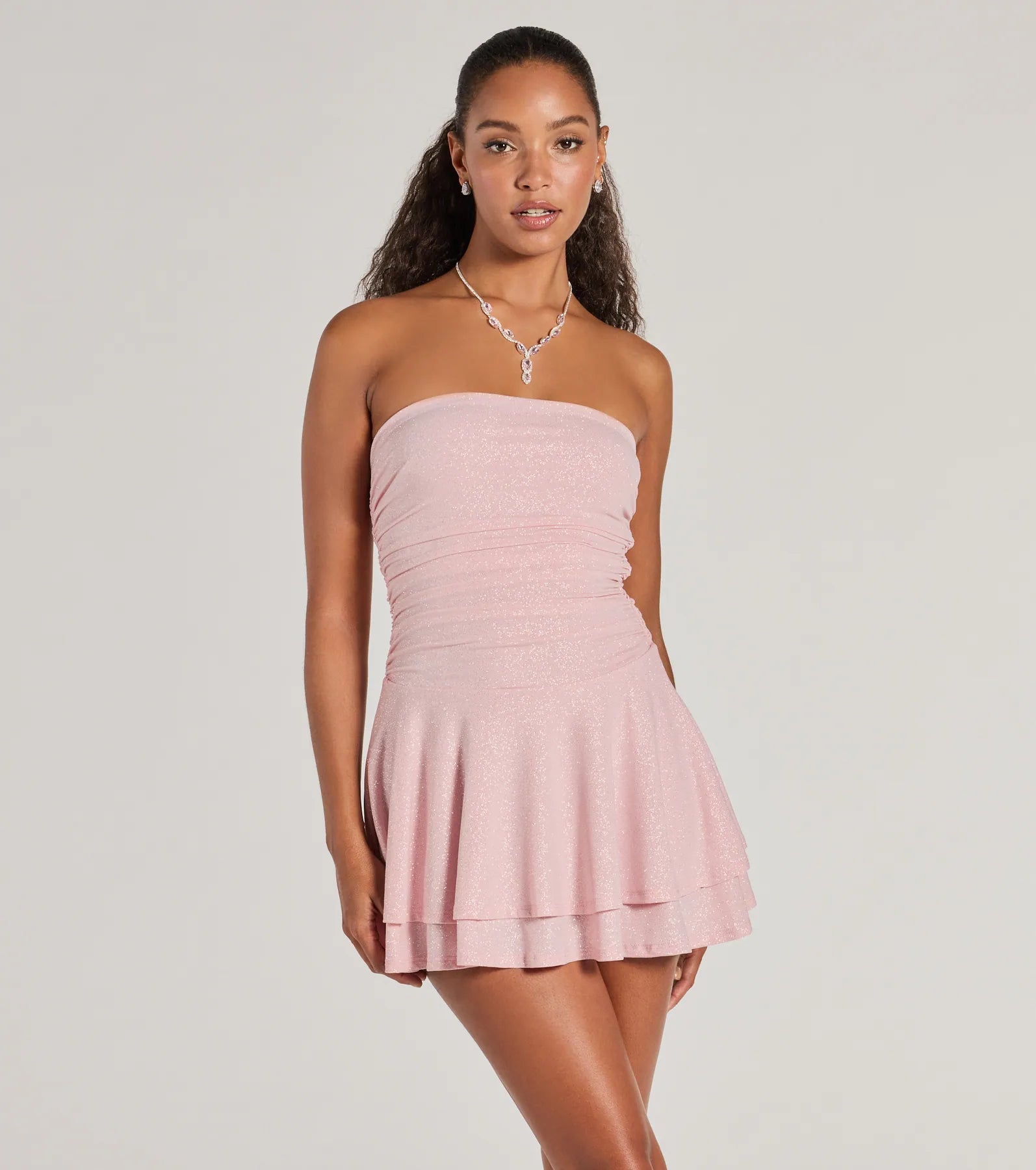 Sequined mini dresses for New Year's EveGlittery Impression Strapless Tiered Ruffle Skater Dress Sequined mini dresses for New Year's EveGlittery Impression Strapless Tiered Ruffle Skater Dress