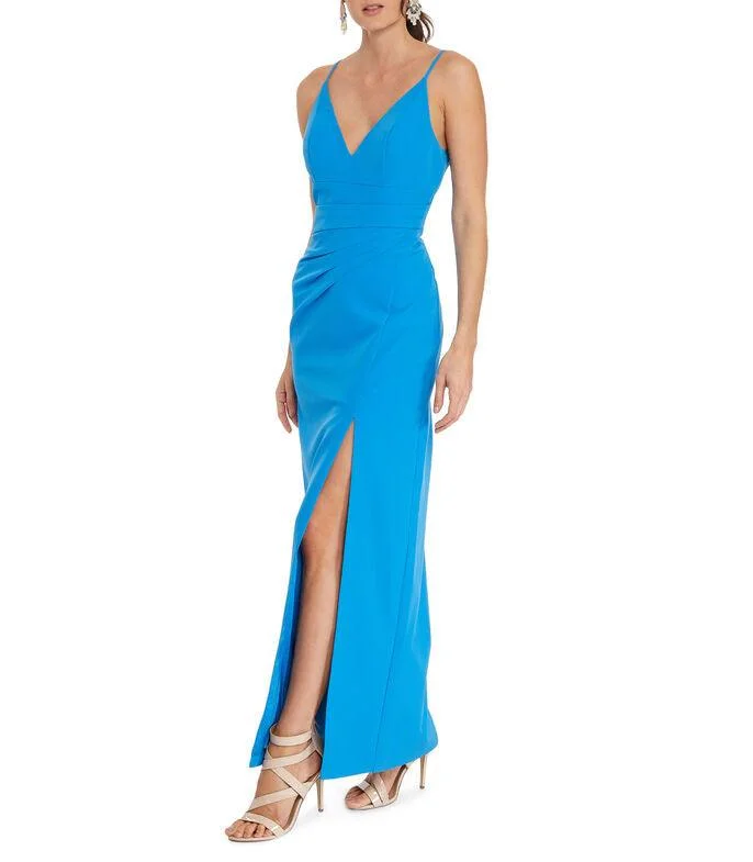 Bodycon dress with a mesh insert for a stylish edgeAdrianna Papell AP1E209080 Formal Pleated Long Gown Bodycon dress with a mesh insert for a stylish edgeAdrianna Papell AP1E209080 Formal Pleated Long Gown