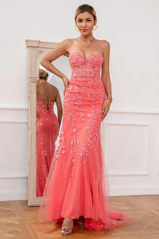 Strapless cocktail dresses with a sweetheart neckline and a full skirtCoral Applique Tulle Prom Dress