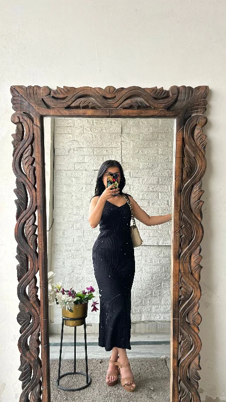Plus - size bodycon dress for a flattering fit​Cute dress bust:44/l:43