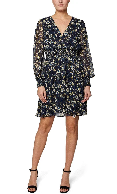 Sheer cocktail dresses with a lining and a short hemLaundry HU05D37 - Floral Printed Long Sleeve Cocktail Dress Sheer cocktail dresses with a lining and a short hemLaundry HU05D37 - Floral Printed Long Sleeve Cocktail Dress