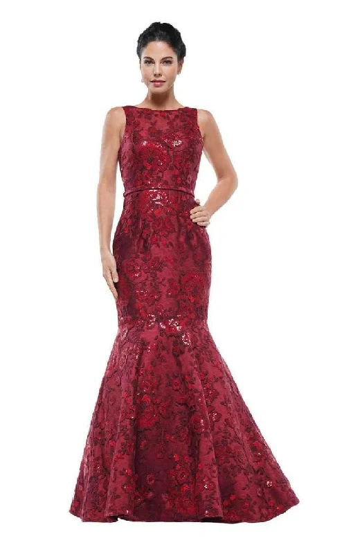 Bodycon dress with a belted waist for a defined figureMarsoni Long Formal Prom Dress Bodycon dress with a belted waist for a defined figureMarsoni Long Formal Prom Dress