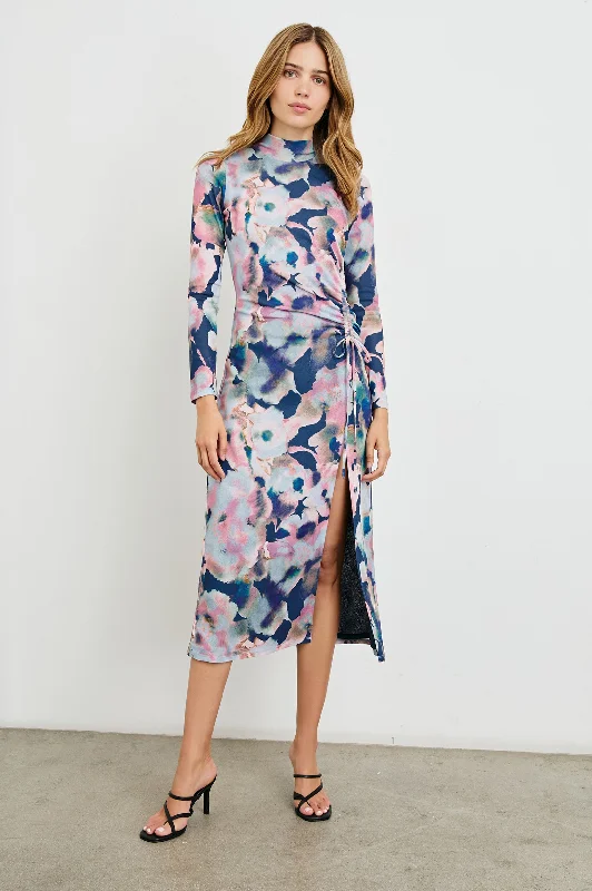 Lace - and - tulle wedding guest dresses with sweetheart necklinesMONA DRESS - MIDNIGHT VERBENA Lace - and - tulle wedding guest dresses with sweetheart necklinesMONA DRESS - MIDNIGHT VERBENA