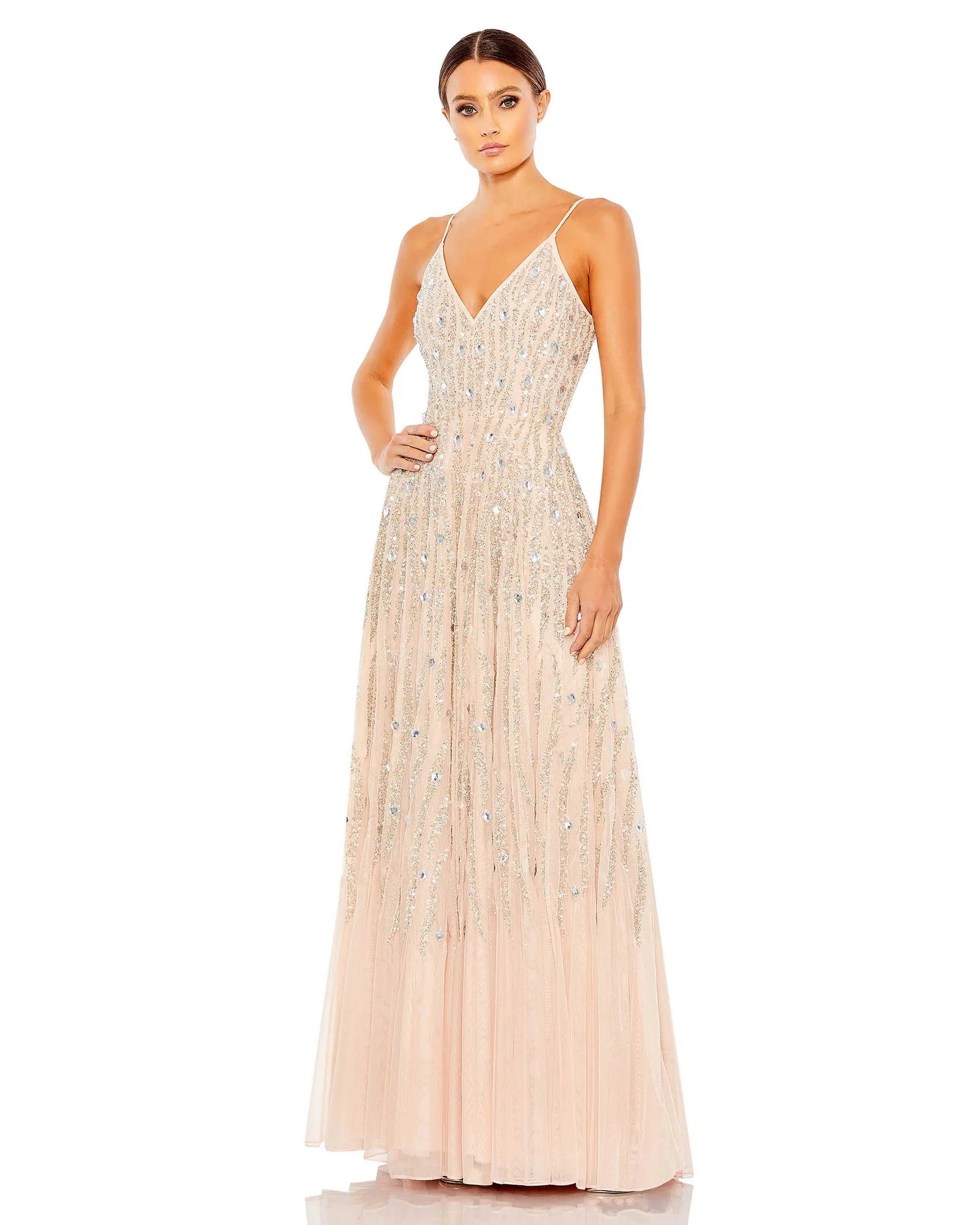 Prom dresses with gathered skirts and crystal - encrusted belts for a luxurious promMac Duggal - 93566 Sequined Tulle Gown Prom dresses with gathered skirts and crystal - encrusted belts for a luxurious promMac Duggal - 93566 Sequined Tulle Gown