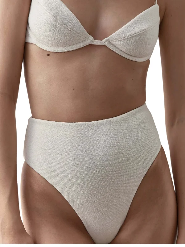 High - waisted bikini for a retro and tummy - flattering look90'S High Waist Bottom Bouclê | Ecru High - waisted bikini for a retro and tummy - flattering look90'S High Waist Bottom Bouclê | Ecru