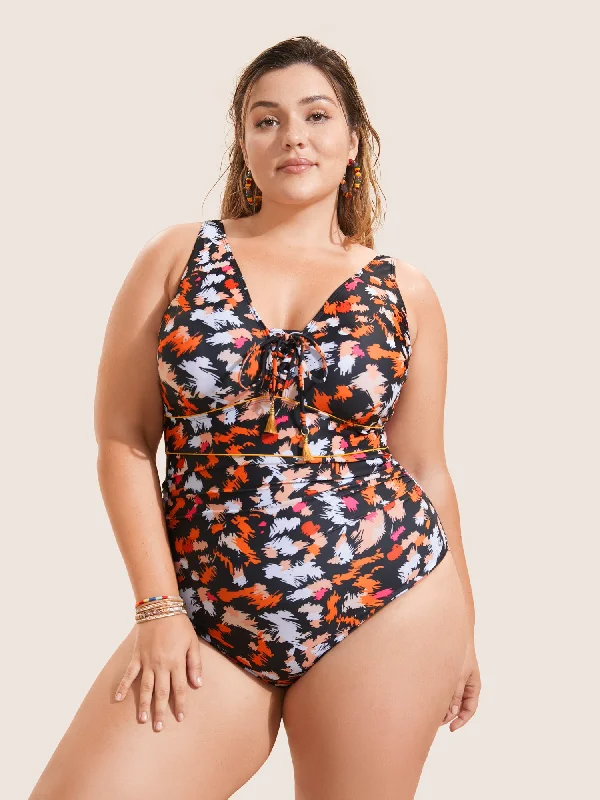Women's Cargo - Style One - Pieces in Khaki with Pockets for a Practical and Stylish Outdoor LookBrush Print Ties Tassel One Piece Swimsuit