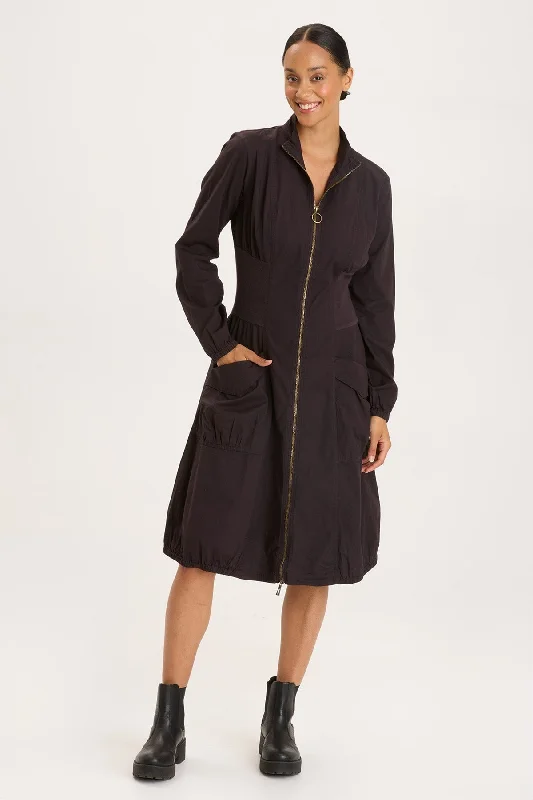 Little Black Women Dress with Sequins for a Glamorous Night OutDeschutes Jacket Dress