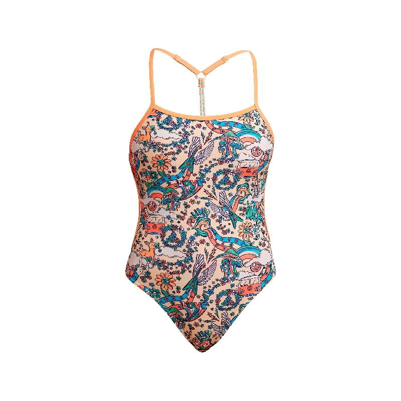 High - waisted women swimwear for a retro and flattering lookFree Love | Ladies Twisted One Piece High - waisted women swimwear for a retro and flattering lookFree Love | Ladies Twisted One Piece