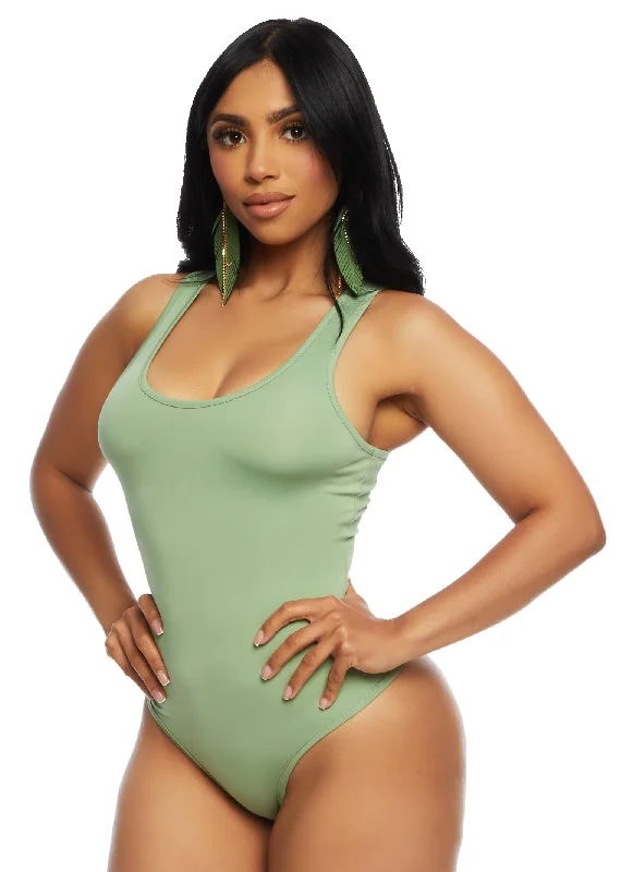Thermal Bodysuits for Extra Warmth in WinterDaisy Scoop Neck Sleeveless Bodysuit