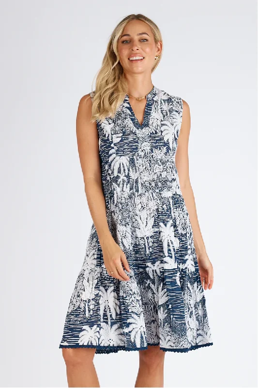 Poncho - style cover ups for a cozy and fashionable beach accessoryLula Life Tahiti Sundress Poncho - style cover ups for a cozy and fashionable beach accessoryLula Life Tahiti Sundress