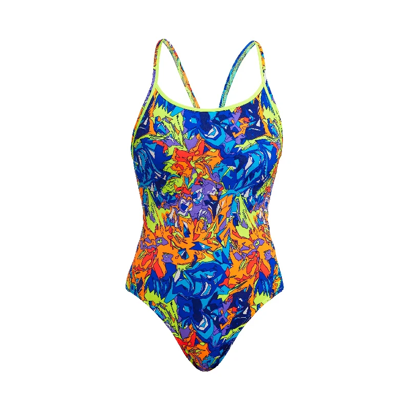 Striped women swimwear with a classic pattern for a timeless beach lookMixed Mess | Ladies Diamond Back One Piece Striped women swimwear with a classic pattern for a timeless beach lookMixed Mess | Ladies Diamond Back One Piece