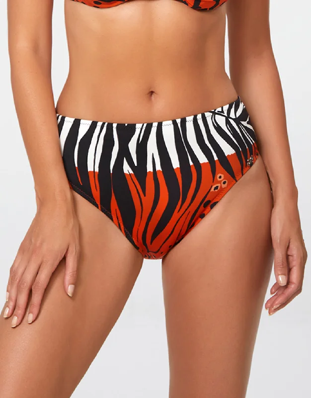 Sustainable bikini made from recycled materials for eco - conscious beachgoersNairobi Maxi Control Bikini Pant Sustainable bikini made from recycled materials for eco - conscious beachgoersNairobi Maxi Control Bikini Pant