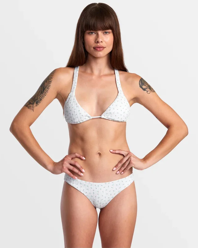 Women's Color - Blocked Swim Tops in Orange and Pink for a Vibrant Summer LookPointe Wide Crossback Triangle Bikini Top Women's Color - Blocked Swim Tops in Orange and Pink for a Vibrant Summer LookPointe Wide Crossback Triangle Bikini Top